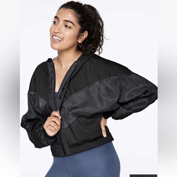 PINK Victoria's Secret Jackets & Blazers - PINK Victoria’s Secret Sport Full Zip Size X-Small